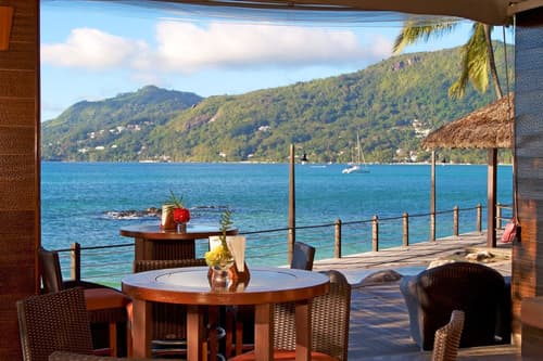 Le Méridien Fisherman's Cove, 