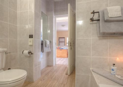 The Lookout Guest House, 