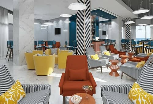 Grand Aston La Habana, BAR