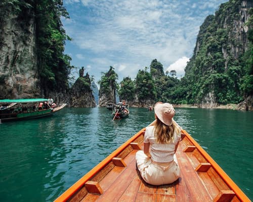 Chiew Larn Lake Float House Experience