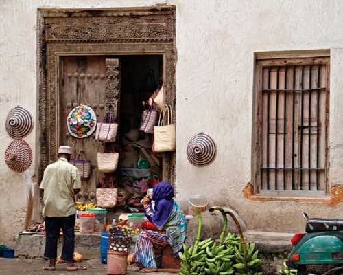 ISLA ZANZIBAR 5*: HOTEL GOLD ZANZIBAR (7 NOCHES EN HABITACION DELUXE GARDEN EN MP)