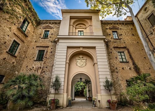 Palazzo Belmonte, Campania, Santa Maria di Castellabate