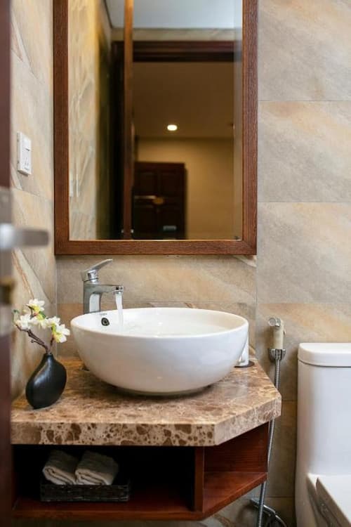 Emerald Hotel Hanoi Hai Ba Trung, 