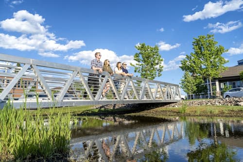 Park Point Marina Inn, 