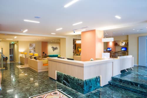 Pythagorion Hotel, Reception
