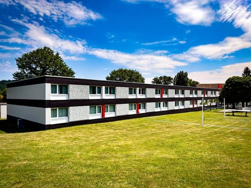 Ibis 3 Lacs Neuchatel Hotel, Front of property