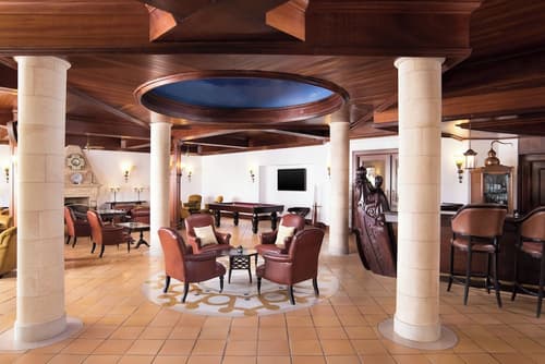 Pine Cliffs Hotel, a Luxury Collection Resort, Algarve, Lobby lounge