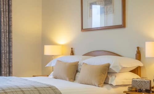 Temple Gate Hotel, Room