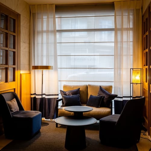 Le Châtelain, Reception