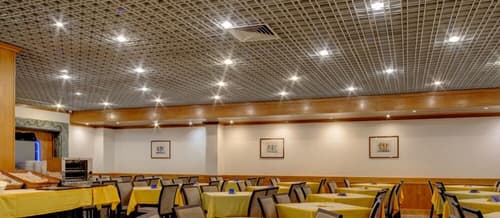 Hotel VIP Inn Berna, Dining