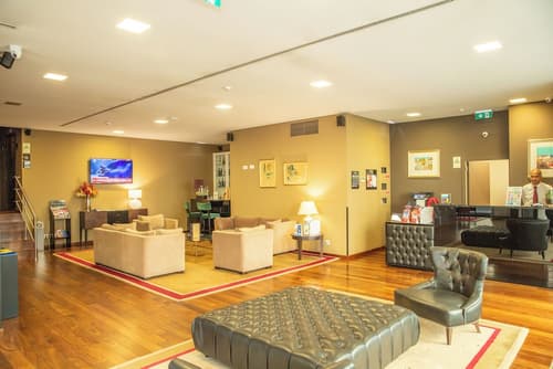 Hotel VIP Executive Saldanha, Reception