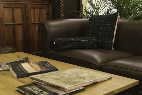 Hotel Lopez de Haro, Lobby