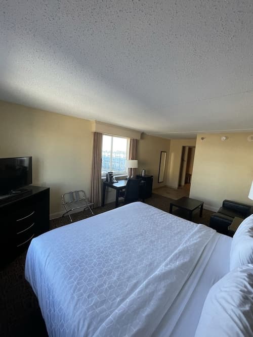 Holiday Inn Express Philadelphia - Penns Landing by IHG, Room