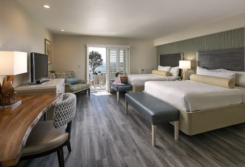 Inn at the Cove, Room