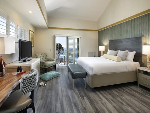 Inn at the Cove, Room