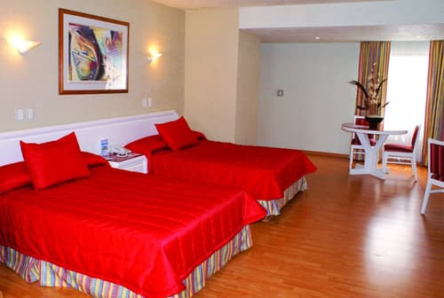 Regente Hotel, Room