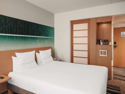 Novotel Paris Centre Tour Eiffel, Room