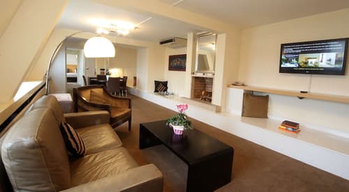 Gresham Belson Hotel, Room