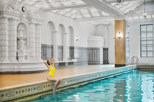 InterContinental Chicago Magnificent Mile by IHG, Pool