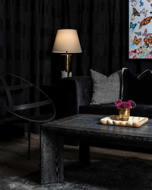 Claridge House, Lobby lounge