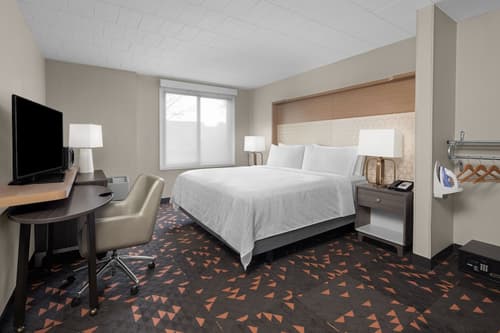 Holiday Inn Hasbrouck Heights-Meadowlands by IHG, Room