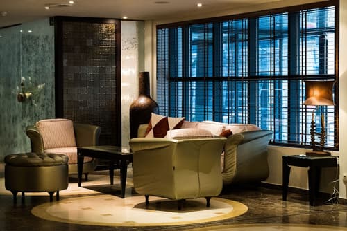 Hyllit Hotel, Lobby sitting area