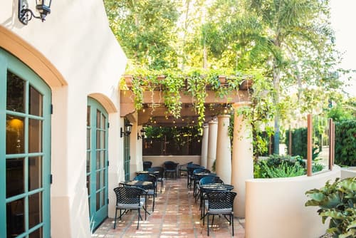 Inn By The Harbor, Interior entrance