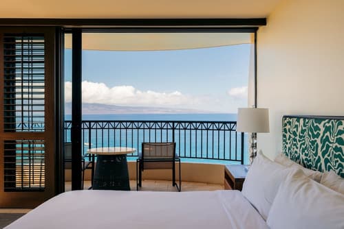 Royal Lahaina Resort & Bungalows, Room