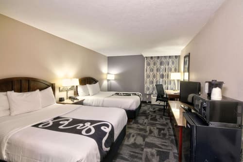 La Quinta Inn & Suites by Wyndham Springfield South, Room