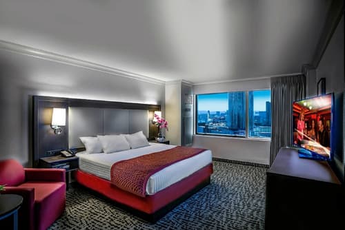 The STRAT Hotel, Casino & Tower, Room