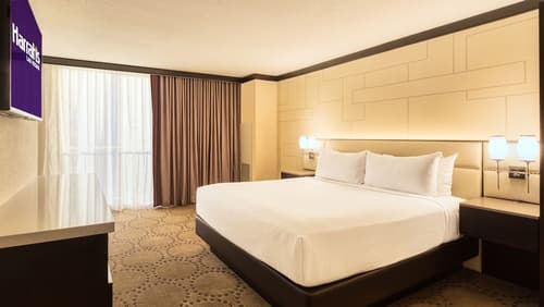 Harrah’s Las Vegas – A Caesars Rewards Destination, Room