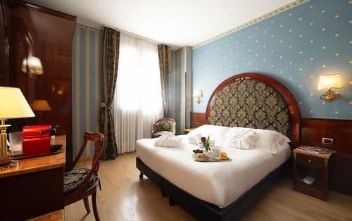 Hotel Vittoria, Room