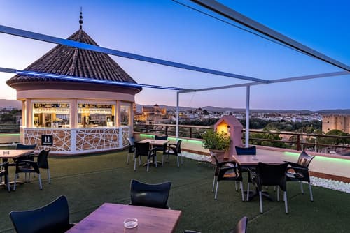 Hesperia Córdoba, Bar (on property)