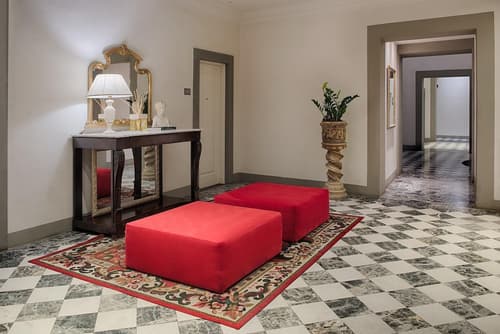 NH Collection Firenze Porta Rossa, Lobby