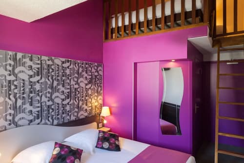 Au Relais St Éloi, Room