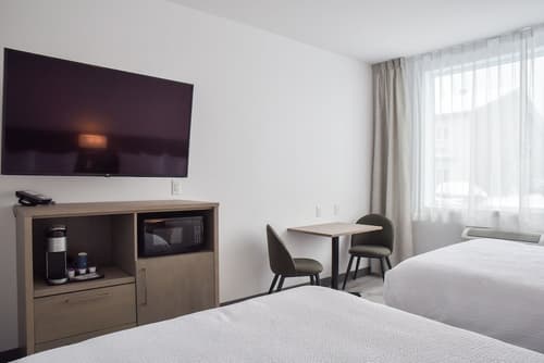 Repotel Levis, Primary image