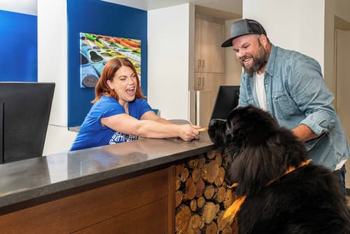 Accent Inns Burnaby, Reception