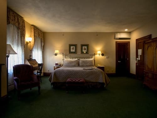 Hotel Ruby Marie, Room