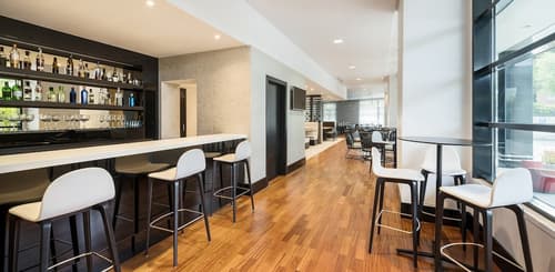 Hotel ILUNION Pio XII, Restaurant