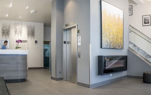 Grant Plaza Hotel, Lobby