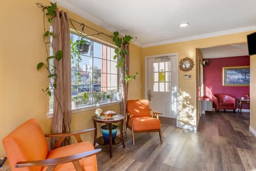 Suburban Studios Albuquerque Uptown, Lobby