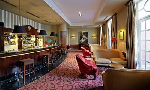 Hotel Valladolid Recoletos, Bar (on property)