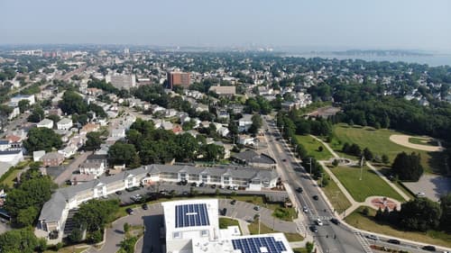 Howard Johnson by Wyndham Quincy/Boston, Aerial view