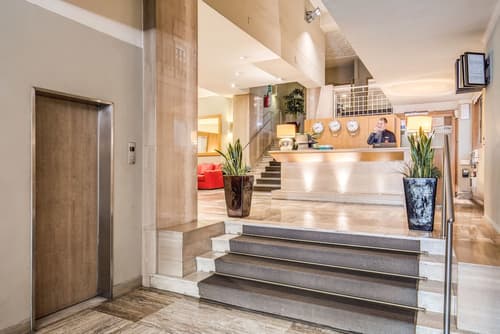 Hotel Delle Nazioni, Interior entrance