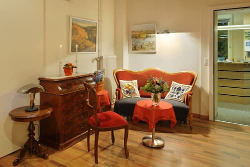 Hotel Derby Interlaken - Action & Relax Hub, Lobby sitting area