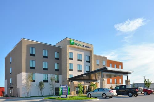 Holiday Inn Express & Suites Oklahoma City Mid - Arpt Area by IHG, Primary image