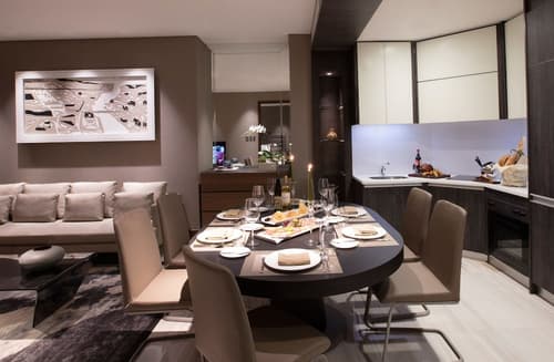Makati Diamond Residences, In-room dining