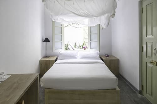 The Fort Printers, Room