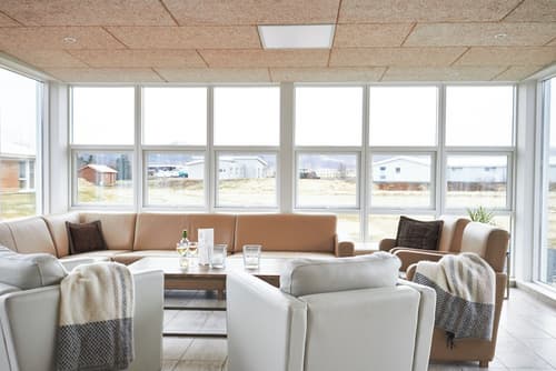 Hotel Eldhestar, Lobby lounge