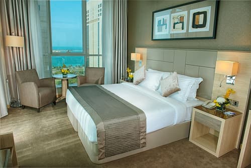 TRYP by Wyndham Abu Dhabi City Centre, Room